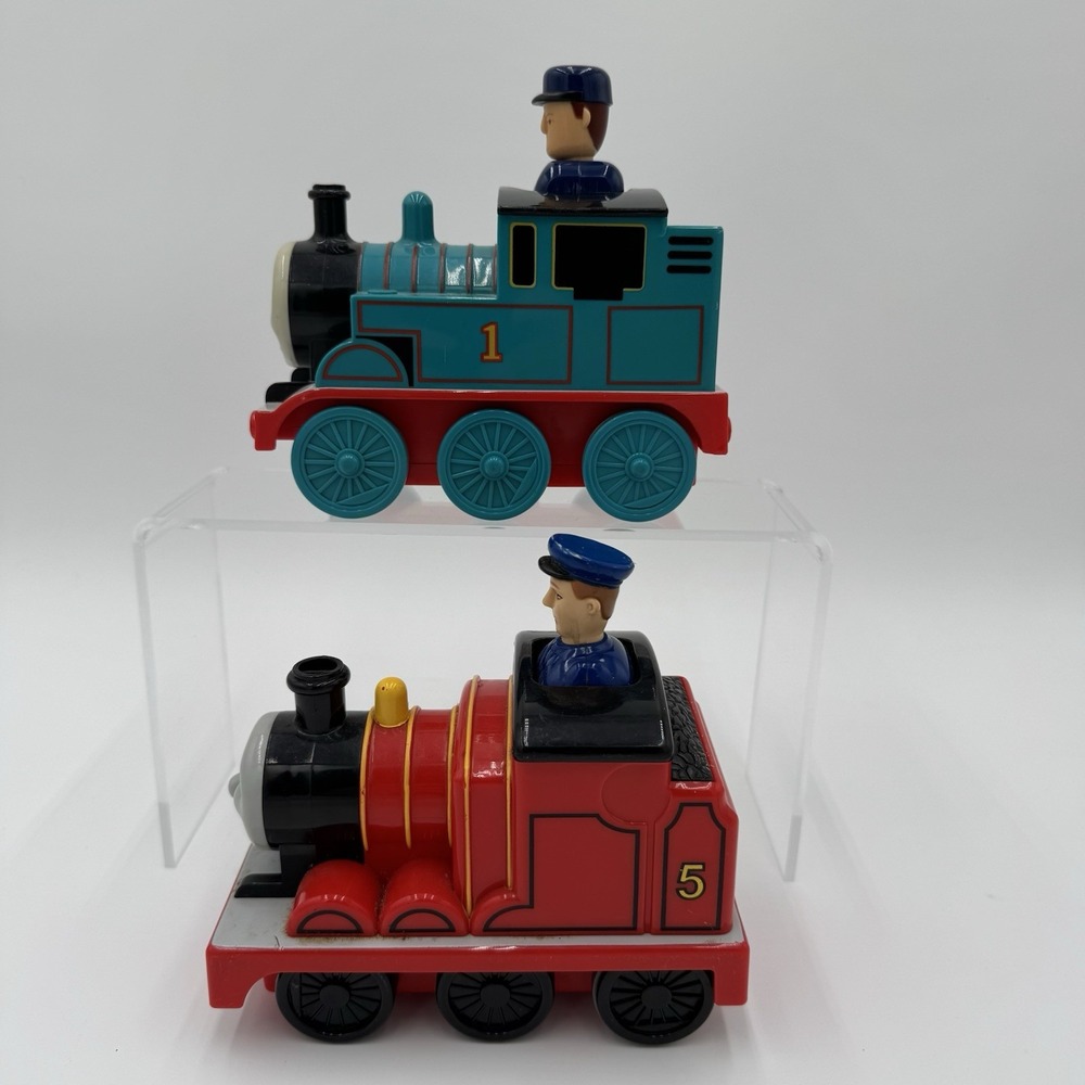 Thomas andโ Friends Thomas #1 and James #5 Toy Train Engines with Engineers Set